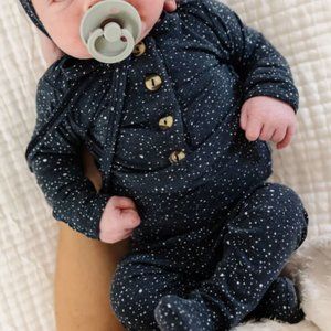 Lou Lou & Company Ozzy Top & Bottoms Baby Pajamas